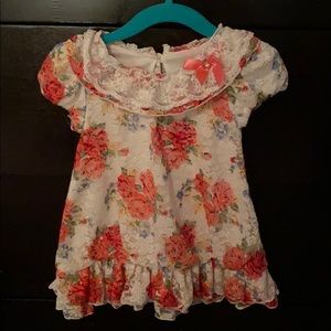 Little girls lace/flower patterned dress